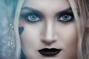 ファンデーションのサンプルをもらうための効果的な方法は？